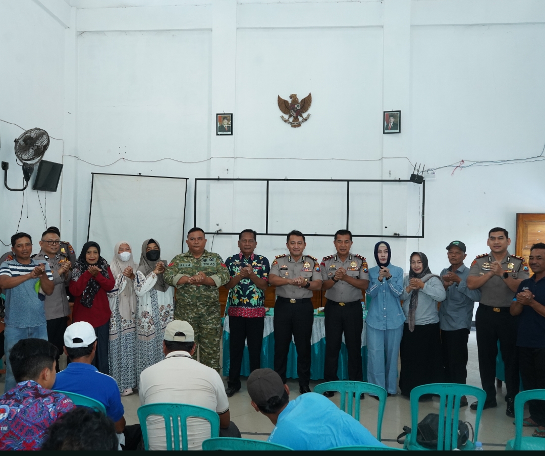 Mbminvestigasi.com | Polisi Peduli Pengangguran, Polres Kediri Dorong Warga Kembangkan Keterampilan Mbminvestigasi.com | Polisi Peduli Pengangguran, Polres Kediri Dorong Warga Kembangkan Keterampilan