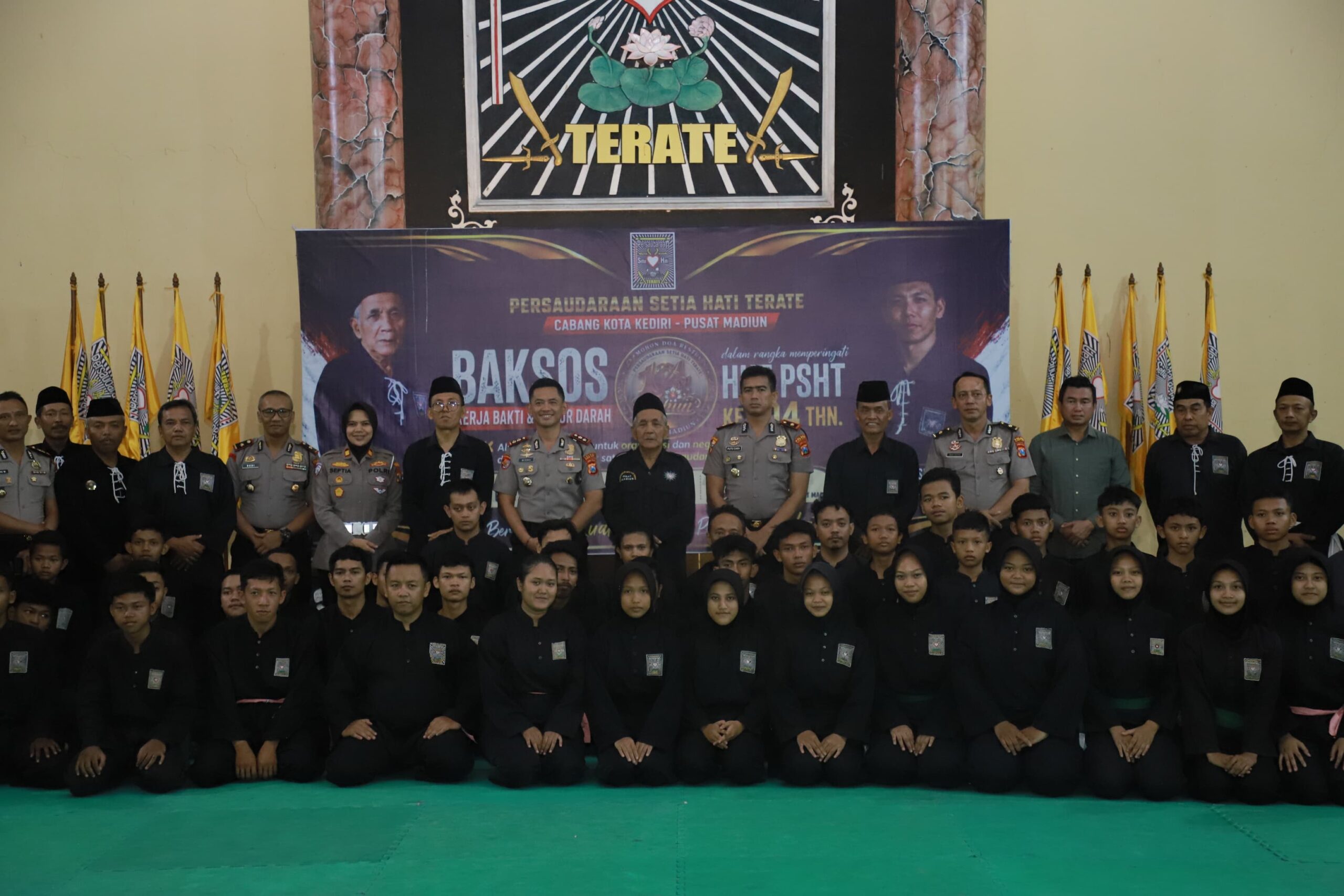 Mbminvestigasi.com | Kapolres Kediri Kota Perkuat Sinergi dengan PSHT Pusat Madiun, Bersama Jaga Kondusivitas Kota Mbminvestigasi.com | Kapolres Kediri Kota Perkuat Sinergi dengan PSHT Pusat Madiun, Bersama Jaga Kondusivitas Kota