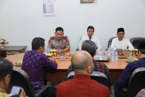 Mbminvestigasi.com | Tekan Angka Pengangguran, Kapolres Kediri Kota Gandeng Dinkop UMTK dan BPJS Ketenagakerjaan Lewat Program Poliran