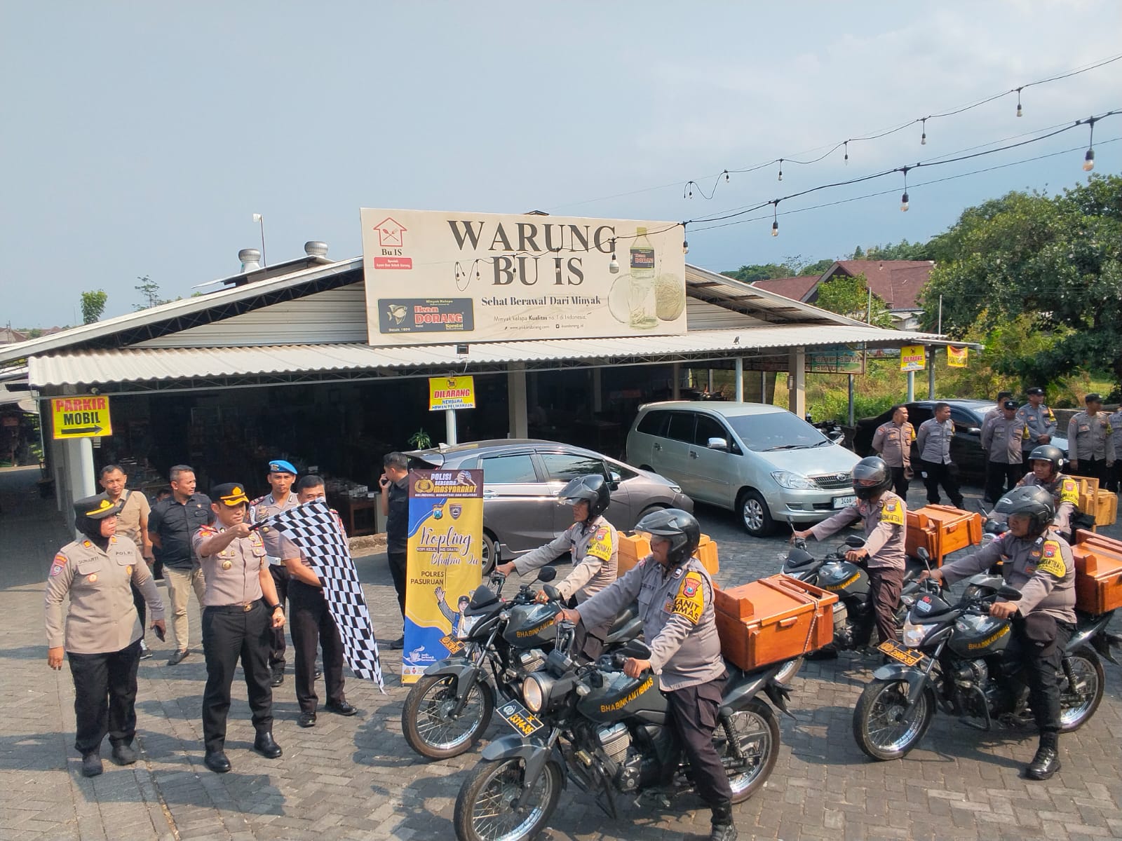 Mbminvestigasi.com | Polres Pasuruan Launching Kopling, Kopi Keliling Gratis untuk Perkuat Kedekatan Polisi dengan Masyarakat Mbminvestigasi.com | Polres Pasuruan Launching Kopling, Kopi Keliling Gratis untuk Perkuat Kedekatan Polisi dengan Masyarakat