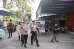 Mbminvestigasi.com | Pastikan Suporter Nyaman, Kapolres Kediri Kota Cek Pengamanan Laga Persik Vs PSS Sleman