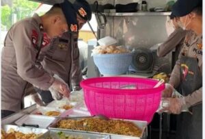 Mbminvestigasi.com | Tanggap Karhutla, Brimob Polda Jatim Padukan Operasi SAR dan Aksi Kemanusiaan