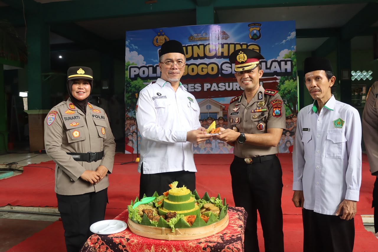 Mbminvestigasi.com | Polri Peduli Pendidikan, Kapolres Pasuruan Launching Polisi Jogo Sekolah di MAN 1 Pasuruan