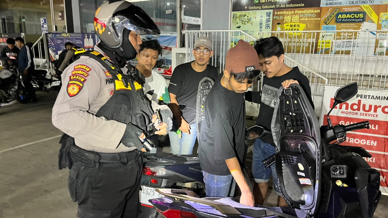 Mbminvestigasi.com | PATROLI PERINTIS DITSAMAPTA POLDA KEPRI CEGAH BALAP LIAR, CIPTAKAN RUANG PUBLIK AMAN Mbminvestigasi.com | PATROLI PERINTIS DITSAMAPTA POLDA KEPRI CEGAH BALAP LIAR, CIPTAKAN RUANG PUBLIK AMAN
