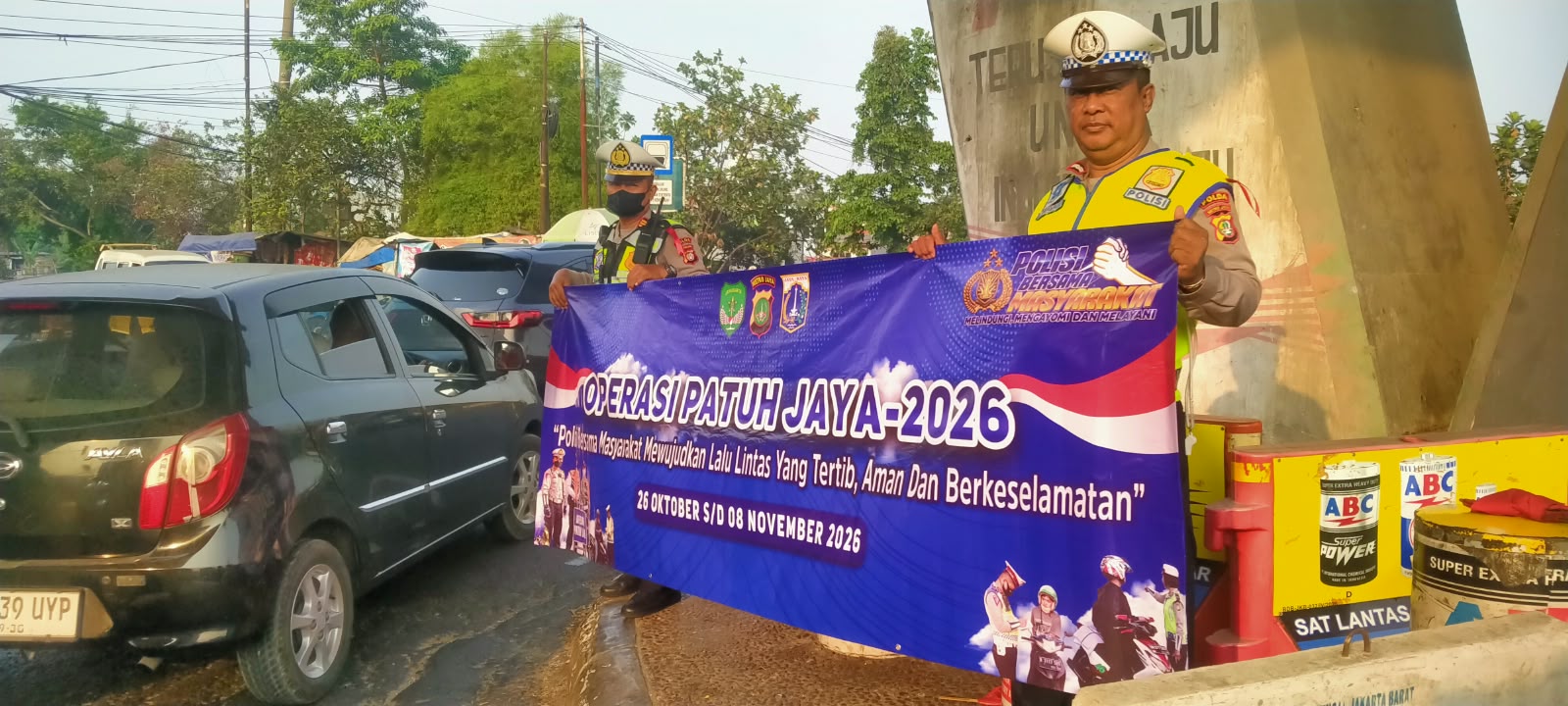 Mbminvestigasi.com | Operasi Patuh Jaya 2026 Dimulai, Satlantas Jakbar Kedepankan Edukasi dan Pendekatan Humanis Mbminvestigasi.com | Operasi Patuh Jaya 2026 Dimulai, Satlantas Jakbar Kedepankan Edukasi dan Pendekatan Humanis