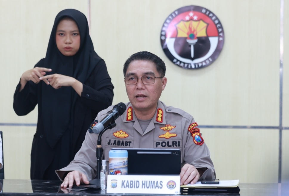 Mbminvestigasi.com | Momentum Sumpah Pemuda, Polda Jatim Ajak Generasi Muda Bijak Bermedia Sosial dan Jaga Persatuan
