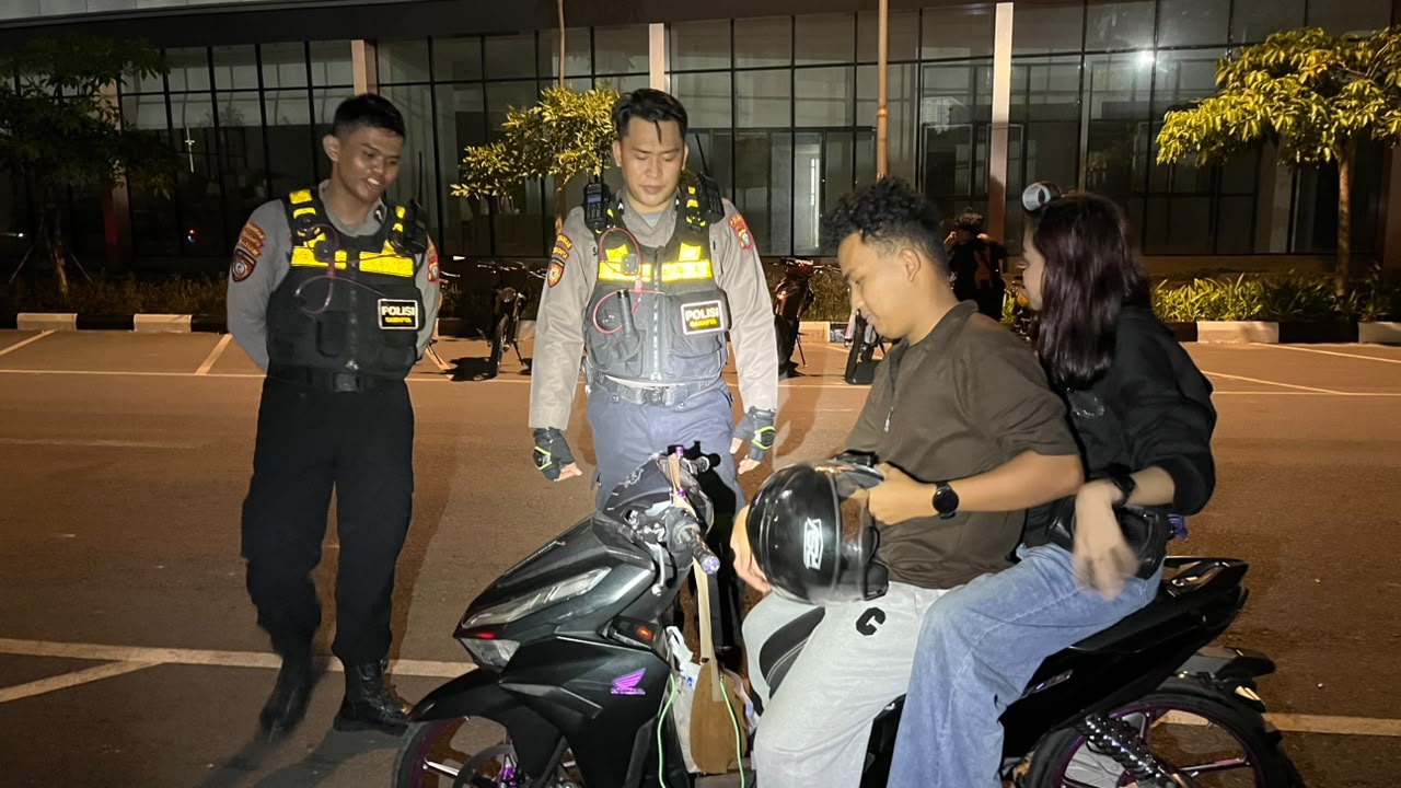 Mbminvestigasi.com | JAGA RUANG PUBLIK AMAN, PATROLI DITSAMAPTA POLDA KEPRI SAMBANGI TITIK RAWAN
