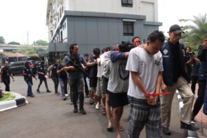 Mbminvestigasi.com | Kapolres Jakbar Kombes Pol Nasriadi Ungkap Tawuran Maut, 19 Orang Diamankan dan Satu DPO Diburu