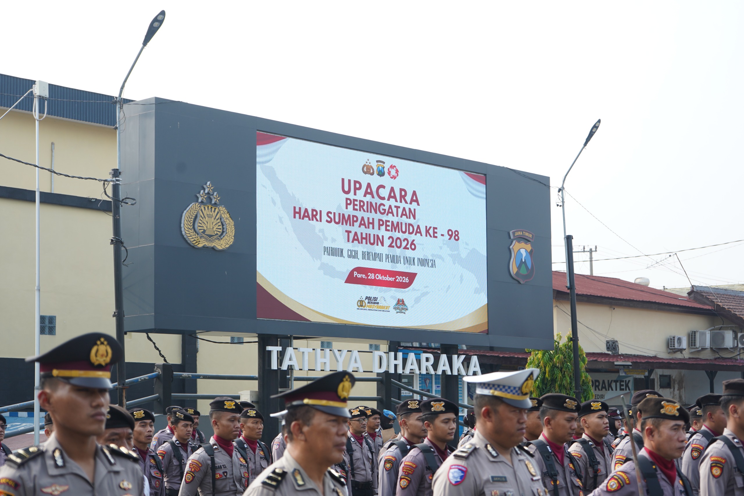 Mbminvestigasi.com | Sumpah Pemuda ke-98, Polres Kediri Gaungkan Semangat Patriotik dan Empati Mbminvestigasi.com | Sumpah Pemuda ke-98, Polres Kediri Gaungkan Semangat Patriotik dan Empati