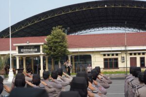 Mbminvestigasi.com | Sumpah Pemuda ke-98, Polres Kediri Gaungkan Semangat Patriotik dan Empati