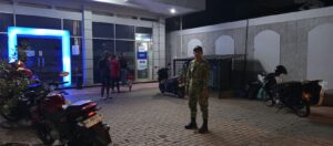 Mbminvestigasi.com | Patroli Malam Anggota Koramil 03/Ngadirojo Ciptakan Rasa Aman di Wilayah