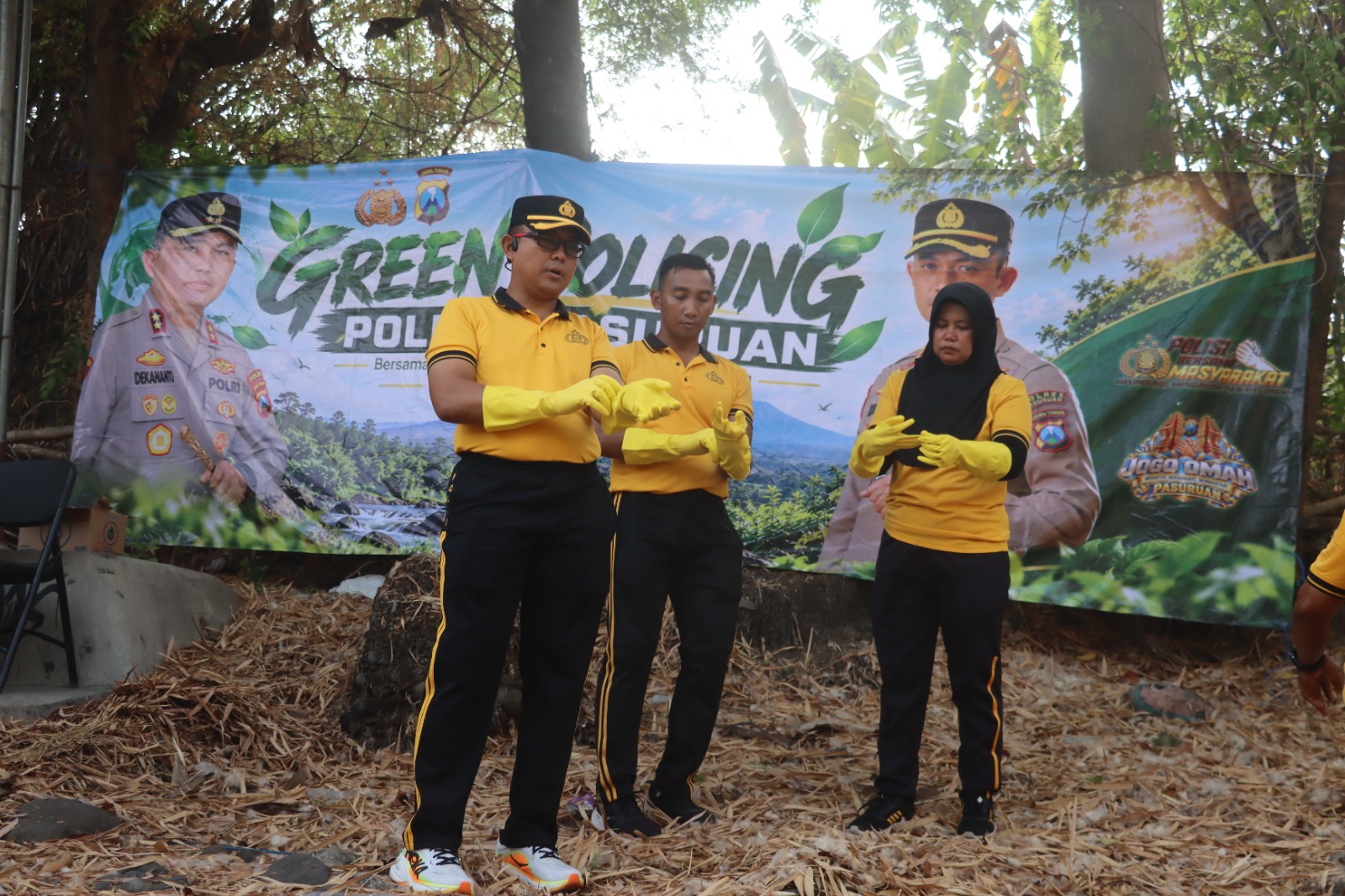 Mbminvestigasi.com | Polres Pasuruan Gelar Olahraga Bersama dan Green Policing, Bersihkan Sungai Bekacak