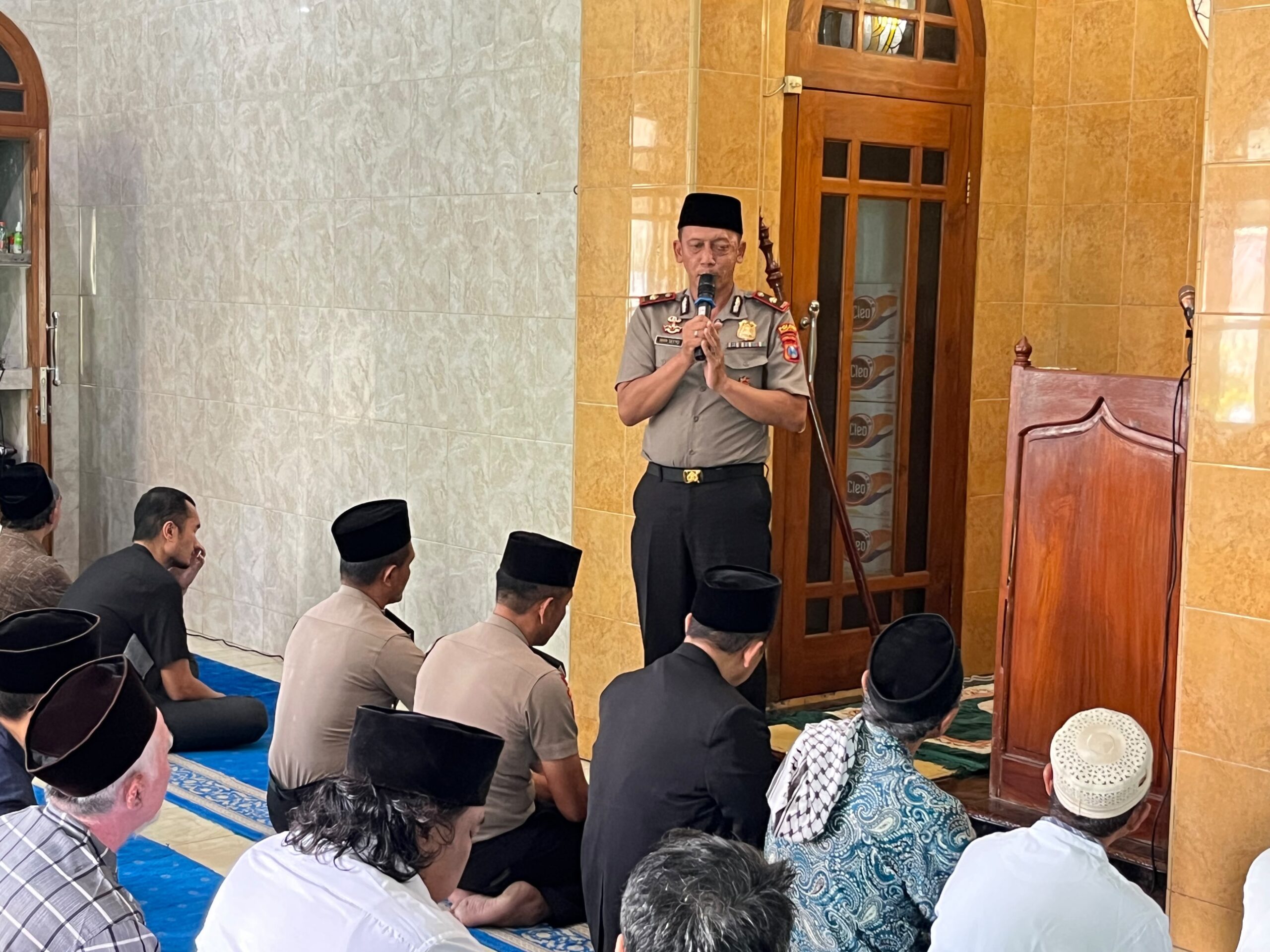 Mbminvestigasi.com | Jumling Polres Kediri Kota: Ajak Orang Tua Awasi Anak dan Warga Peduli Keamanan Lingkungan