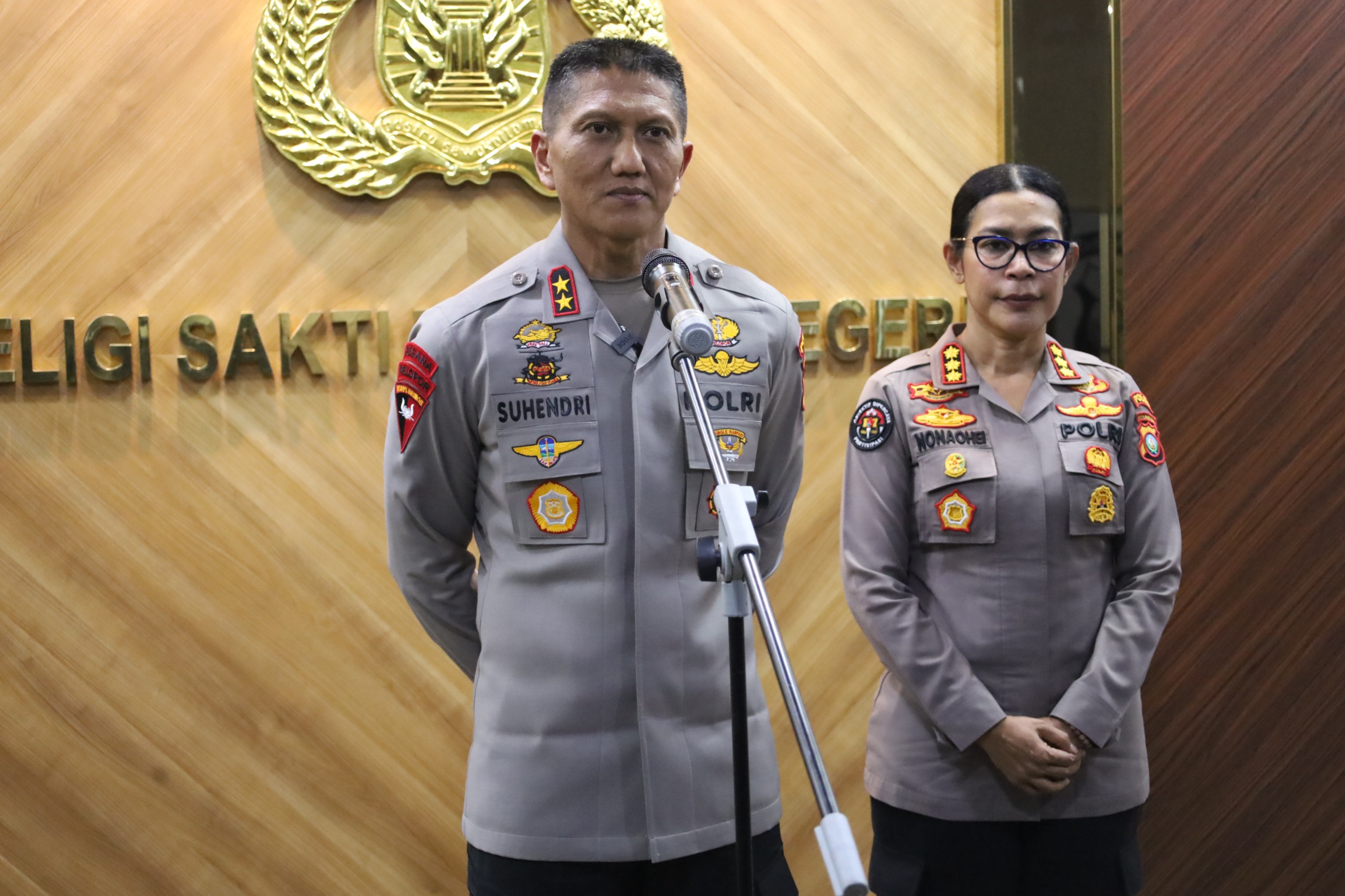 Mbminvestigasi.com | KAPOLDA KEPRI TEGAS, TAK ADA TOLERANSI BAGI 4 PERSONEL POLDA KEPRI YANG TERLIBAT NARKOBA Mbminvestigasi.com | KAPOLDA KEPRI TEGAS, TAK ADA TOLERANSI BAGI 4 PERSONEL POLDA KEPRI YANG TERLIBAT NARKOBA